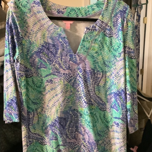 Lilly Pulitzer Tops - Lilly Pulitzer Vibrant Blue‎ and Green Blouse